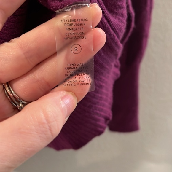 Evolution by Cyrus Pom Pom and cableknit sweater - Picture 7 of 7